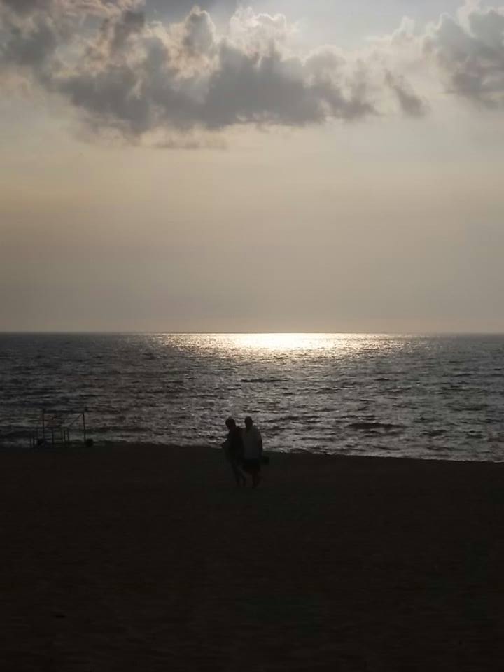 alone couple