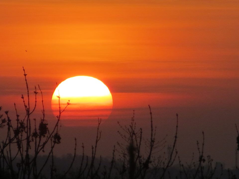 malgré tout le soleil sera là, fidèle, même s'il est caché par les nuages