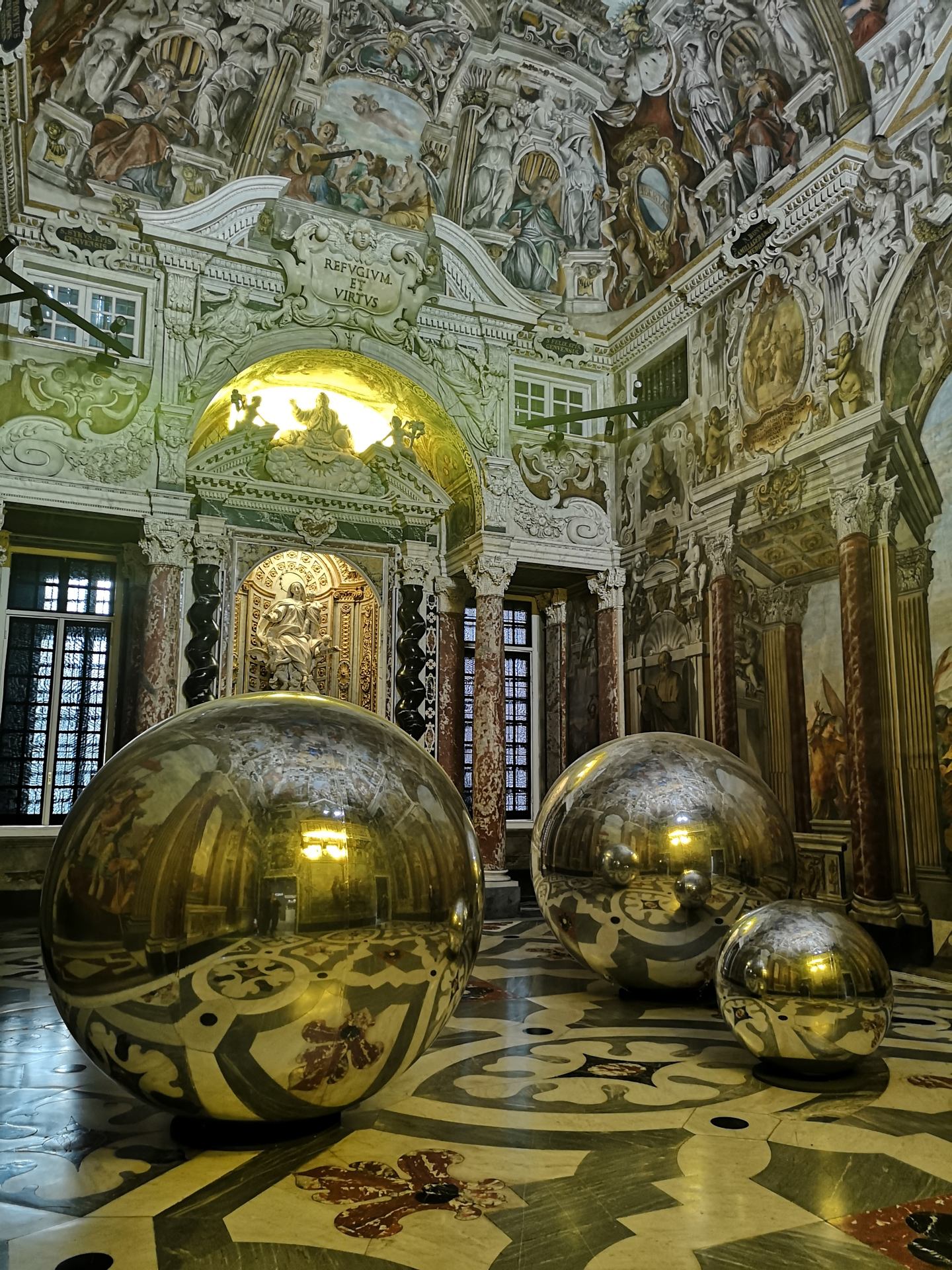 Palazzo Ducale Genova (expo Escher) 