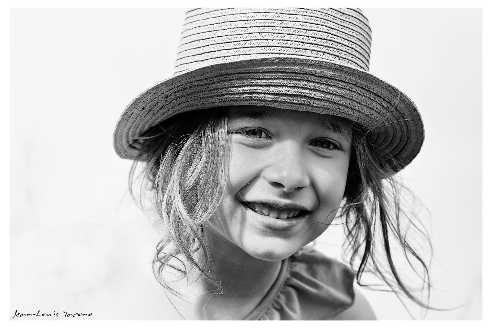 Romane et son chapeau (3)