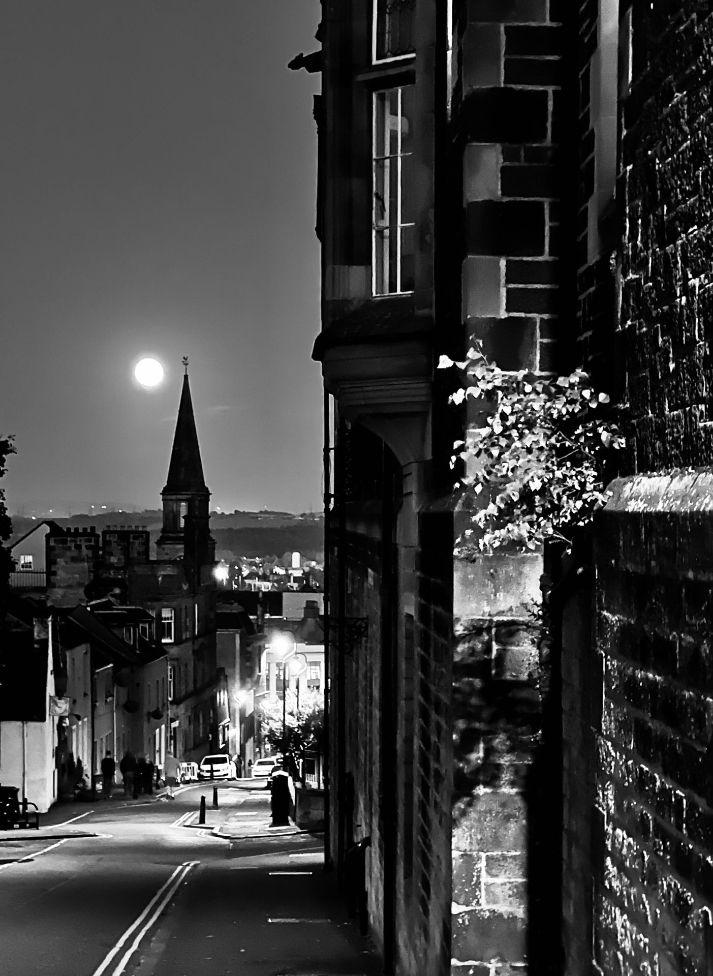 Lune sur Sterling, Ecosse.jpeg
