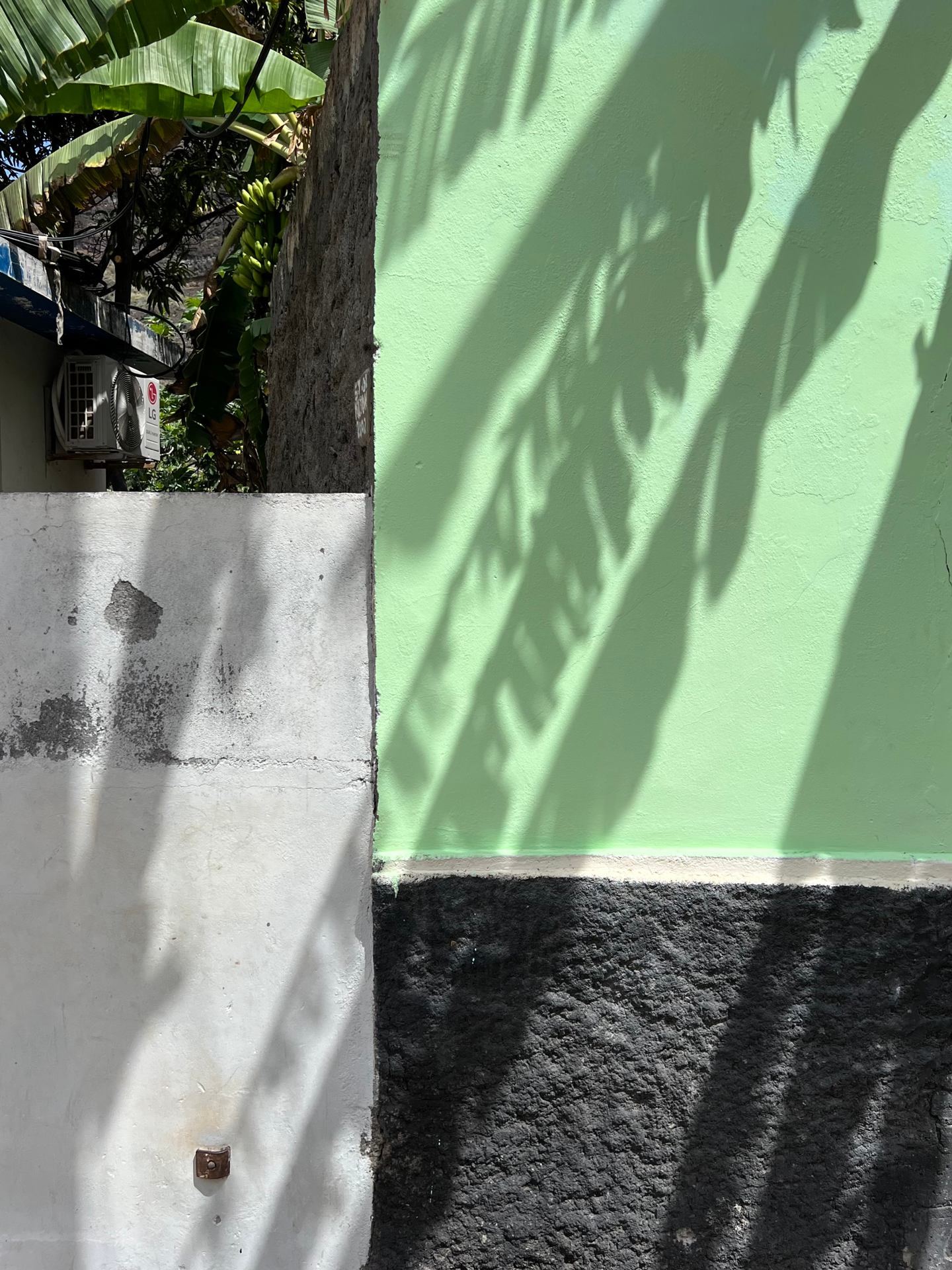 Détail de façade au Cabo Verde.jpeg