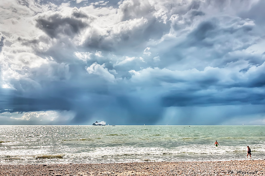 8-Départ-sous-l'orage-(45x30).
