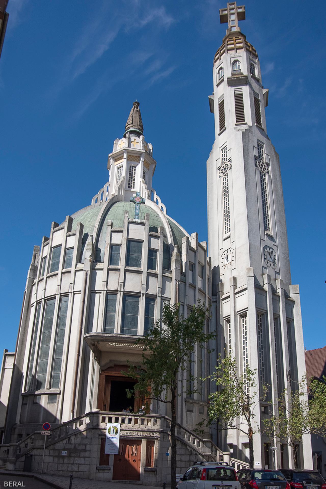 Eglise St Blaise - Vichy - IMK72950.jpg