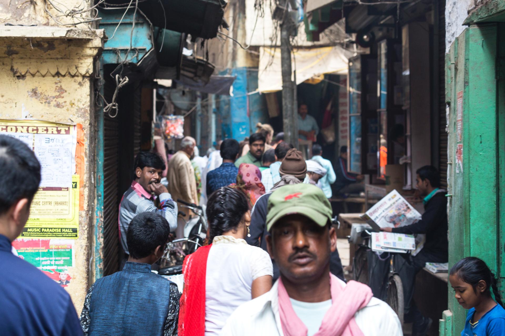 Ruelle Varanasi 3