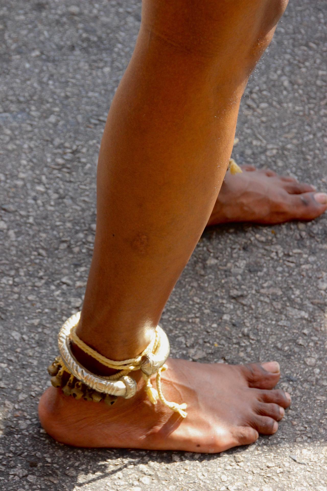nu pieds .jpg
