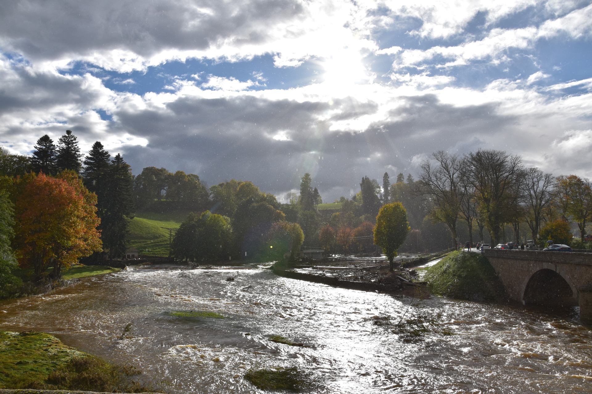 Le Lignon en crue Tence (couleur) W.JPG DSC_0061 Original n