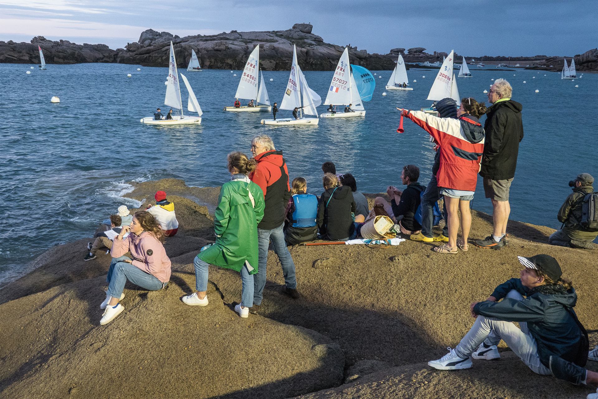 Petits bateaux sur l'eau