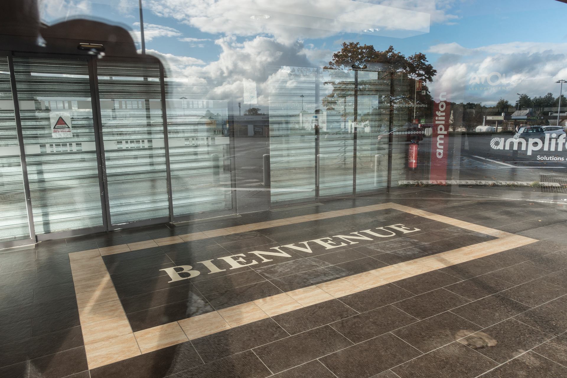 Entrée dans les nuages
