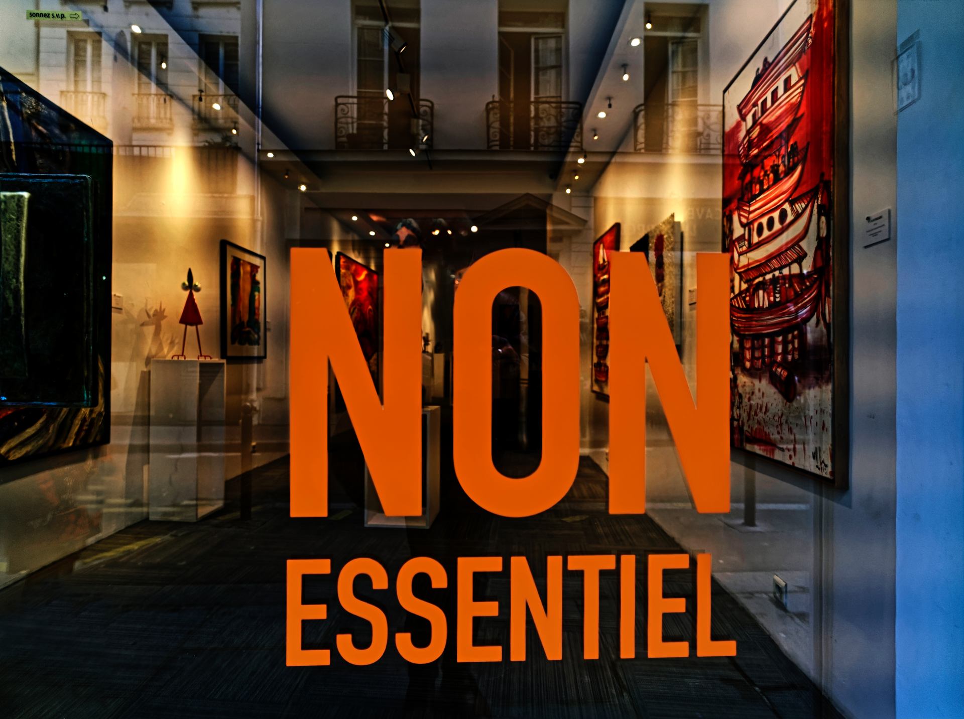 Non essentiel_A722191DP