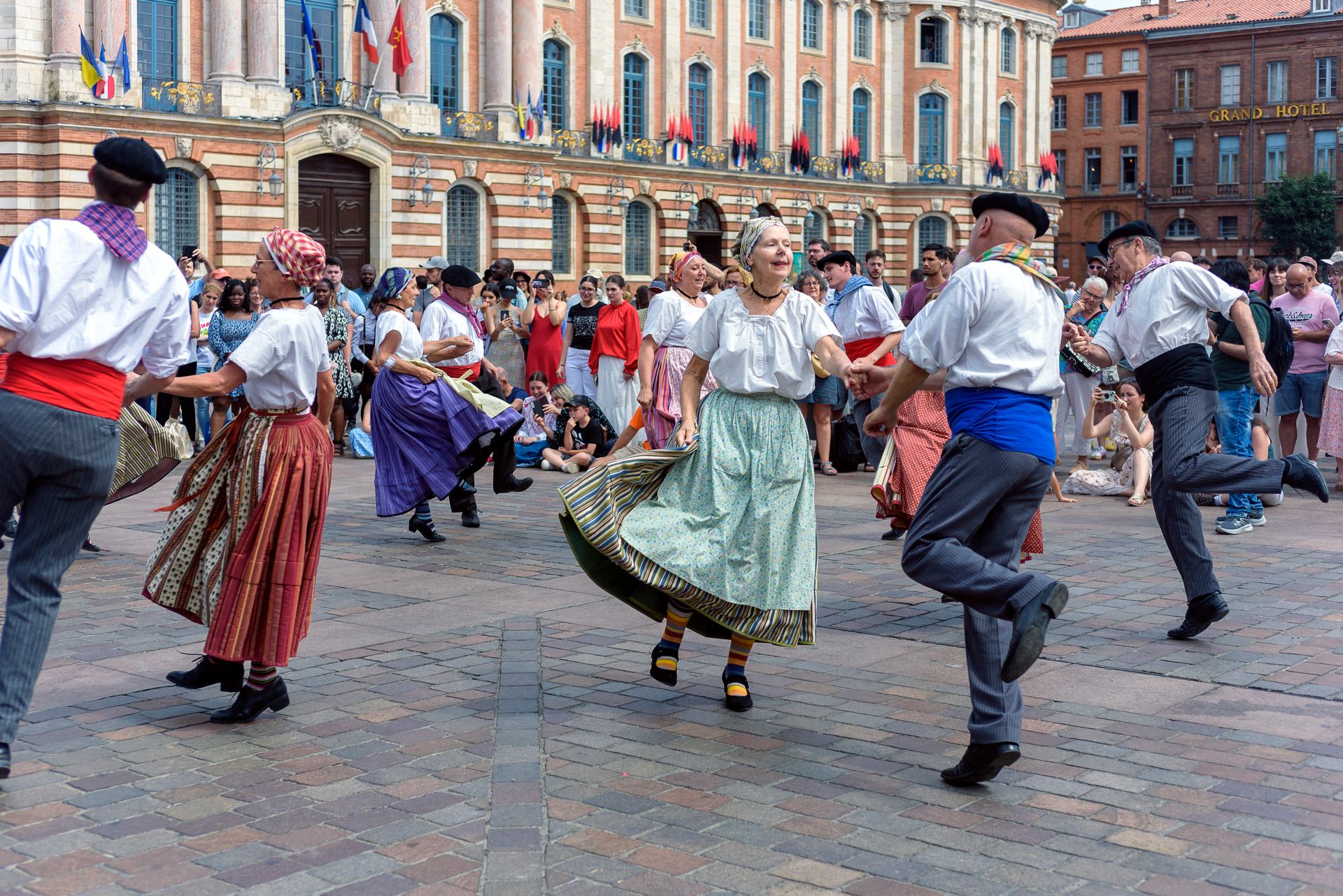 Danse dans la ville rose