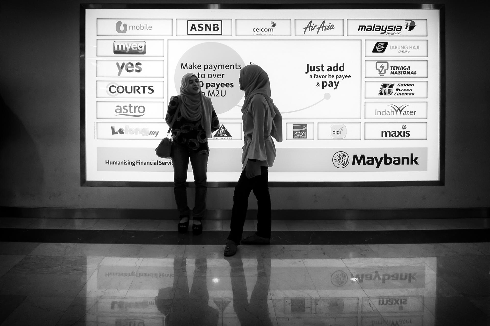 2016 08 IMG_5203 v1 bw.jpg