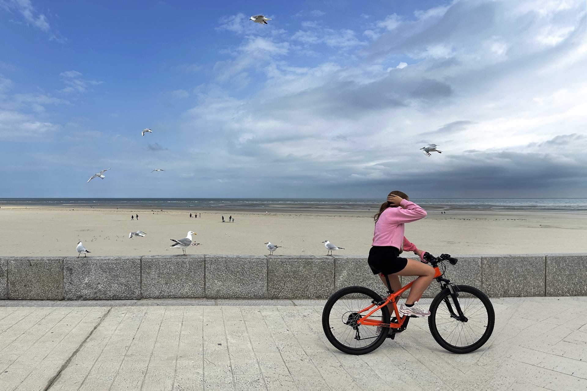 cycliste de la digue