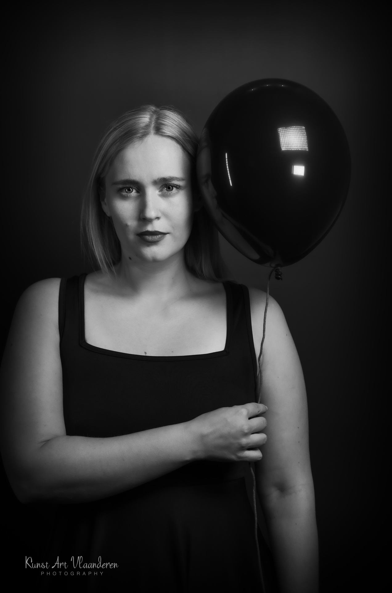 The black Balloon