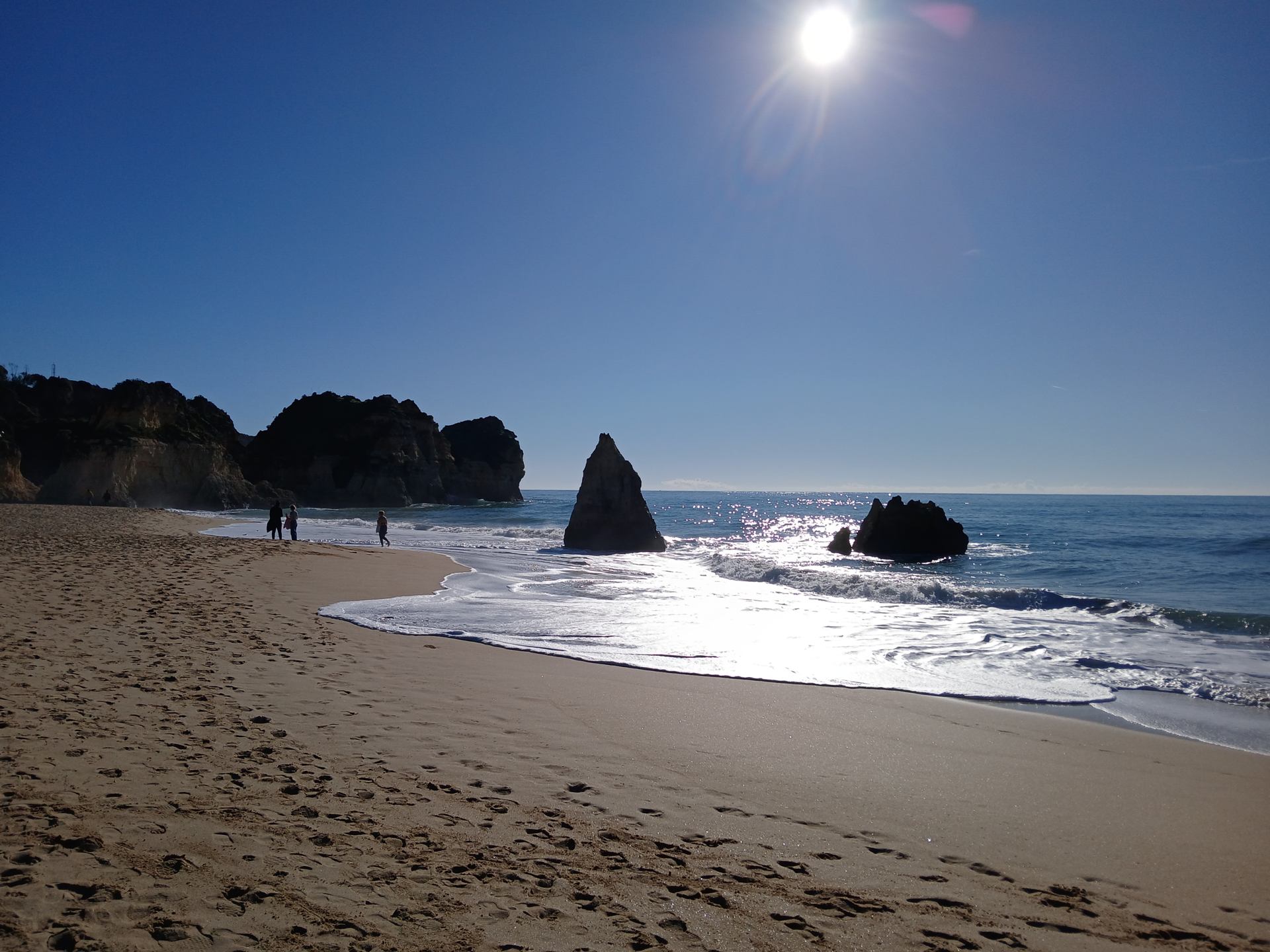 Seuls sur la plage ! .jpg