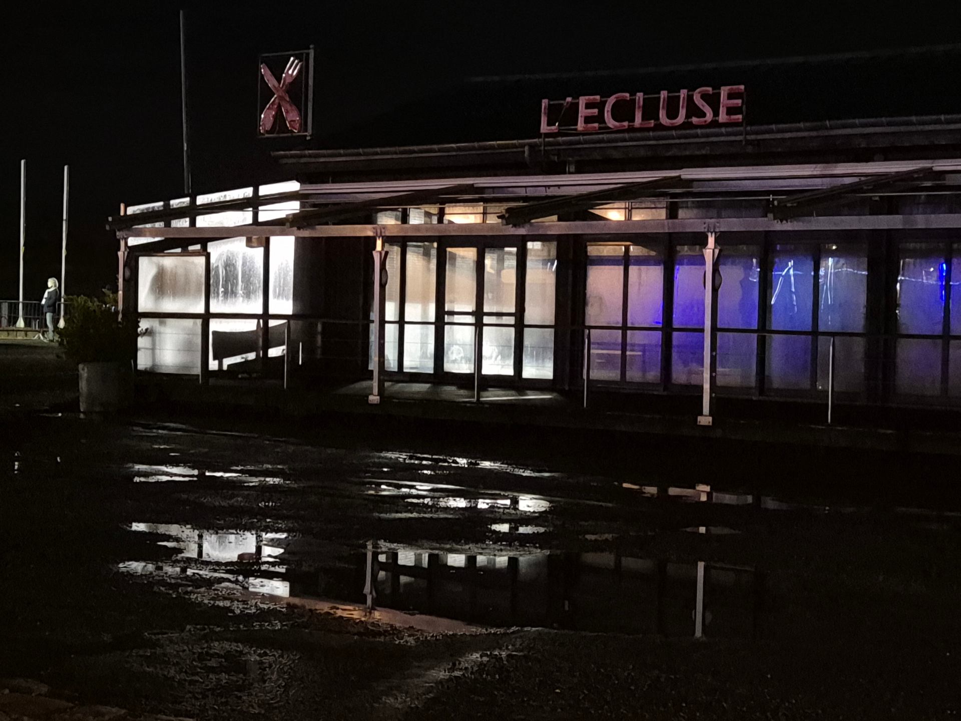 Après le départ du dernier client