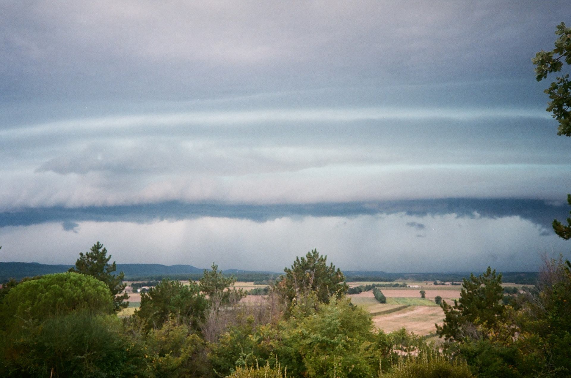 Tempête bleue comme le soir