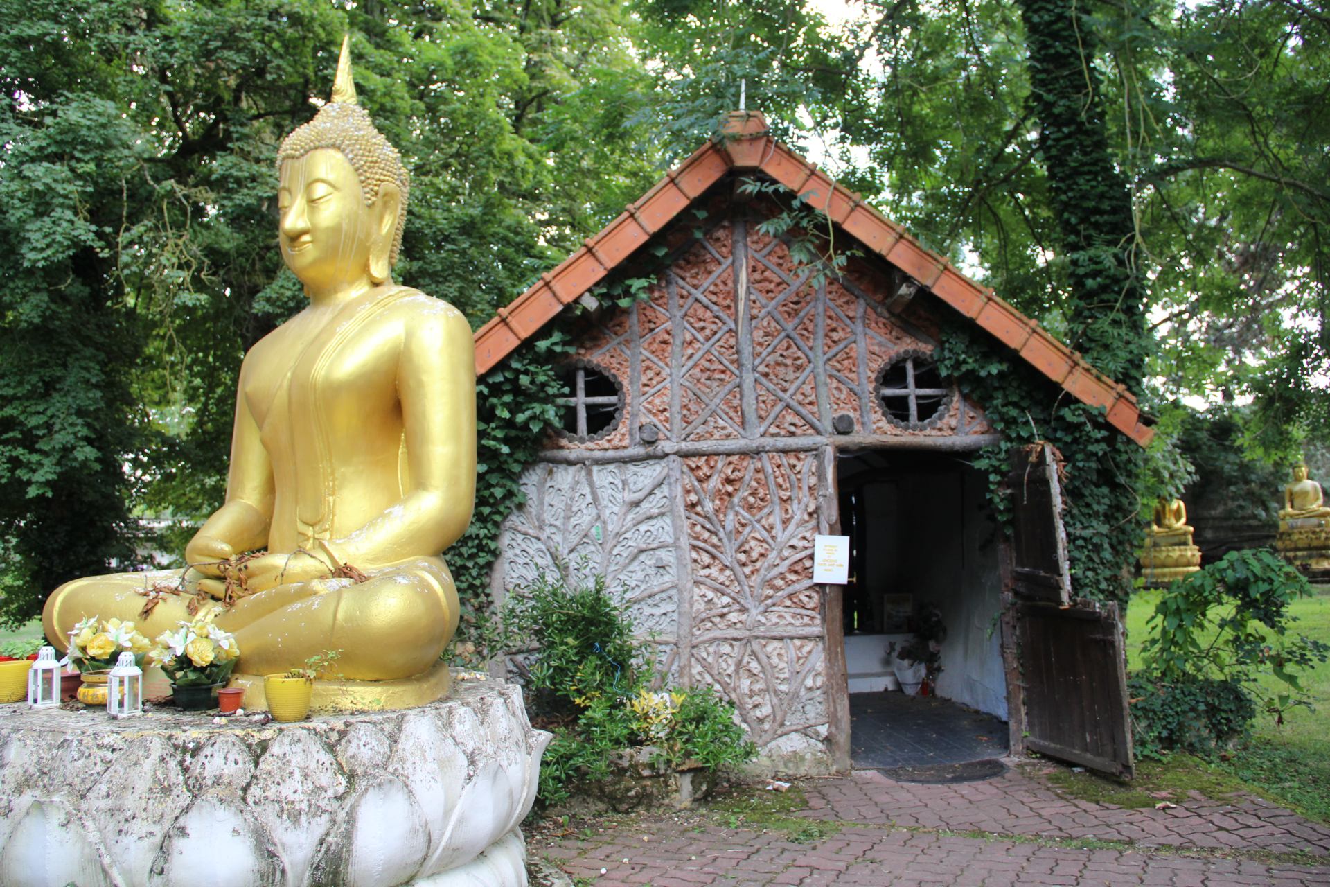 Temple boudhiste image 8