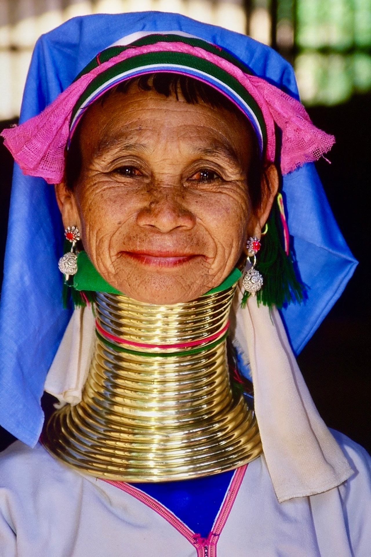 Femme PADAUNG 08.jpg