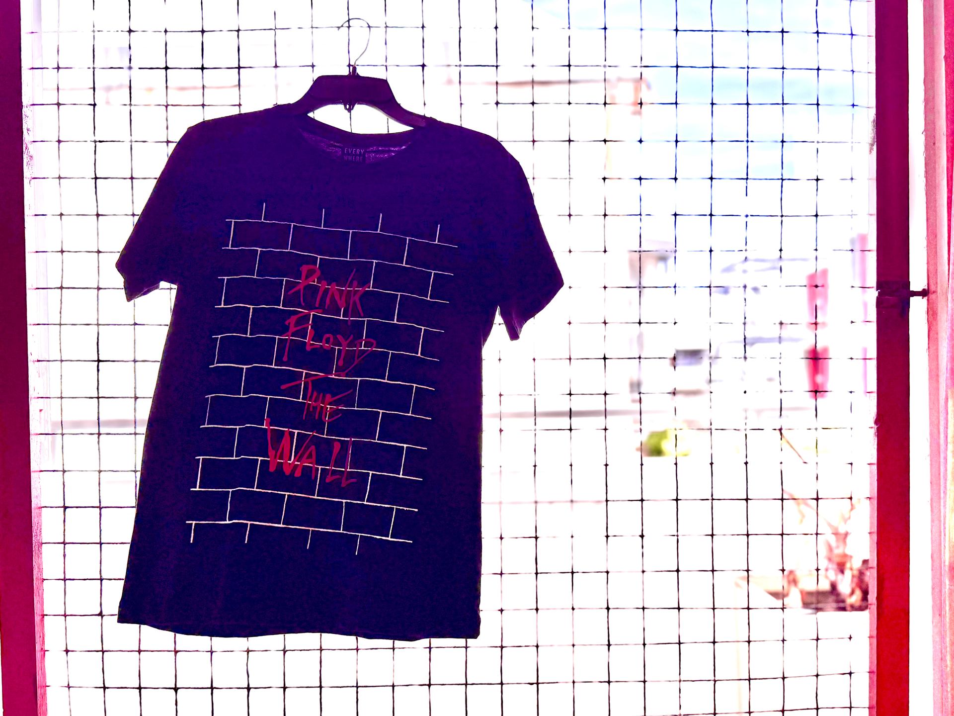 Tenue de 20 décembre exigée