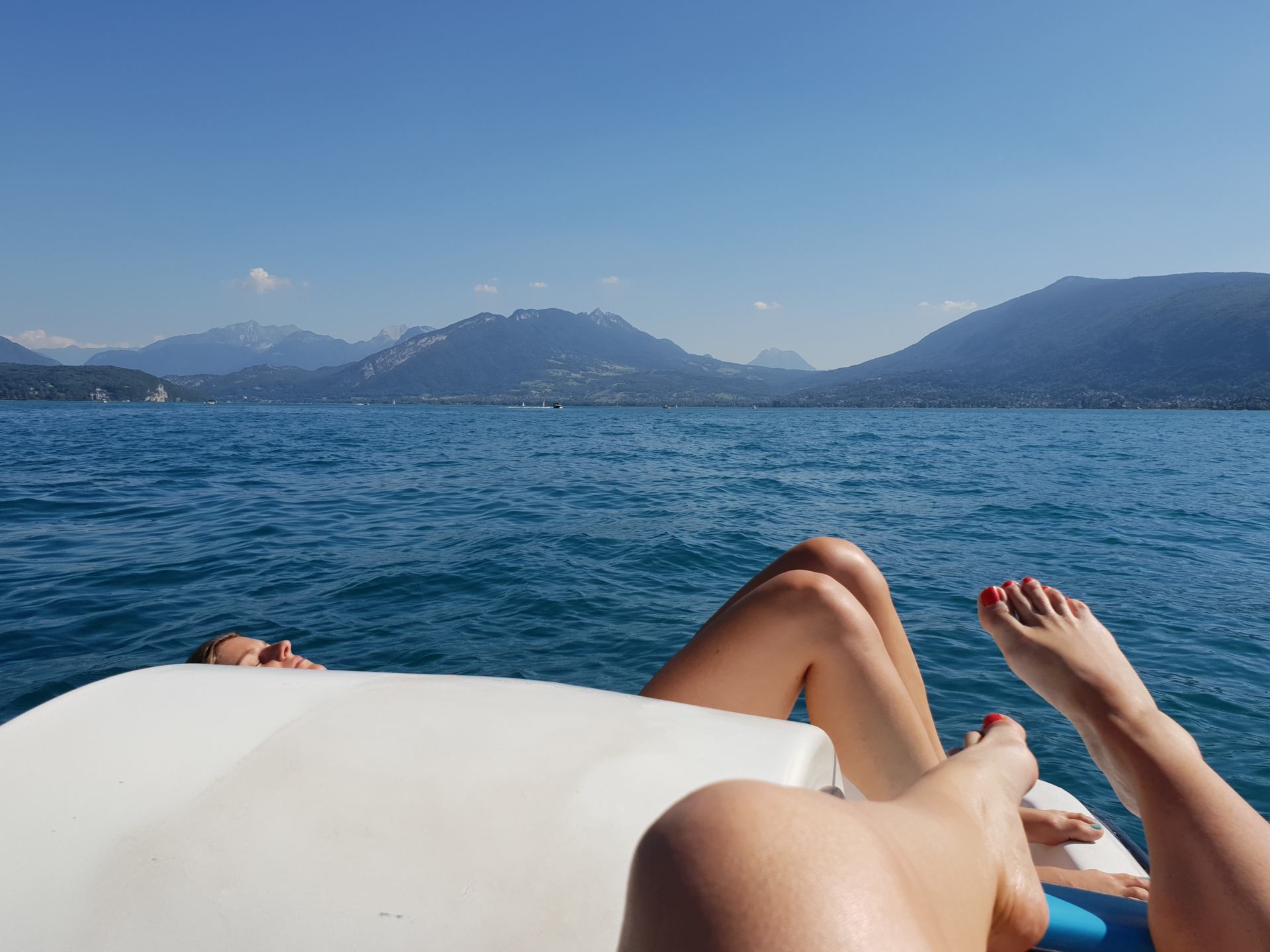 Pédalo au lac d'Annecy