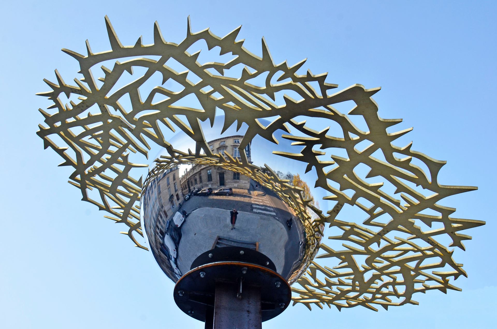 SCULPTURE DANIEL HOURDE