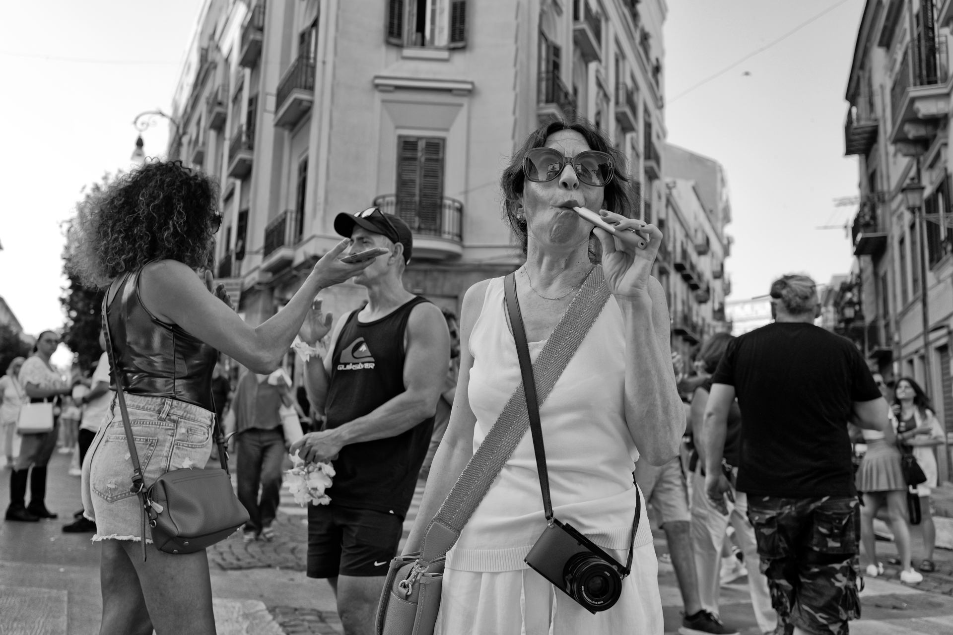 Leica woman