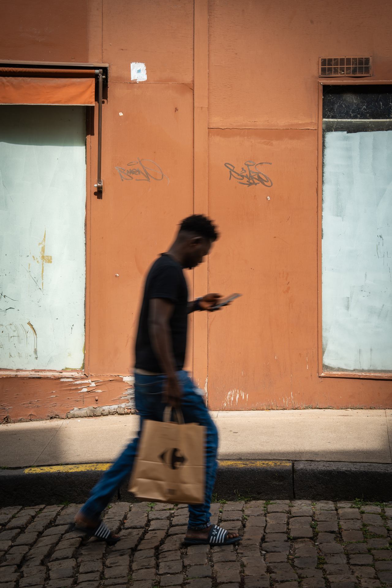 Pas dans la ville