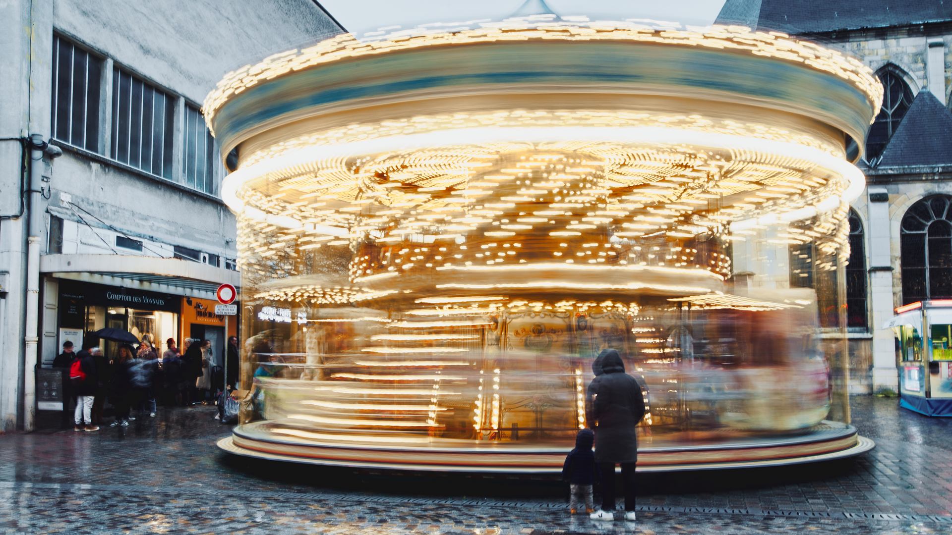 Manège à Reims.jpg